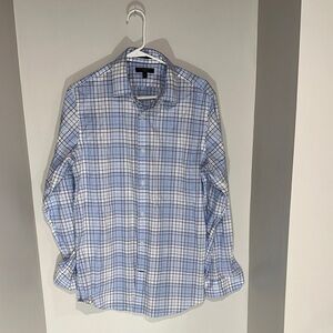 Banana Republic Men's Light Blue Plaid Camden Fit Shirt. Size M.